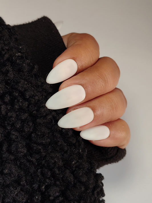 Matte Pearl Press on nails